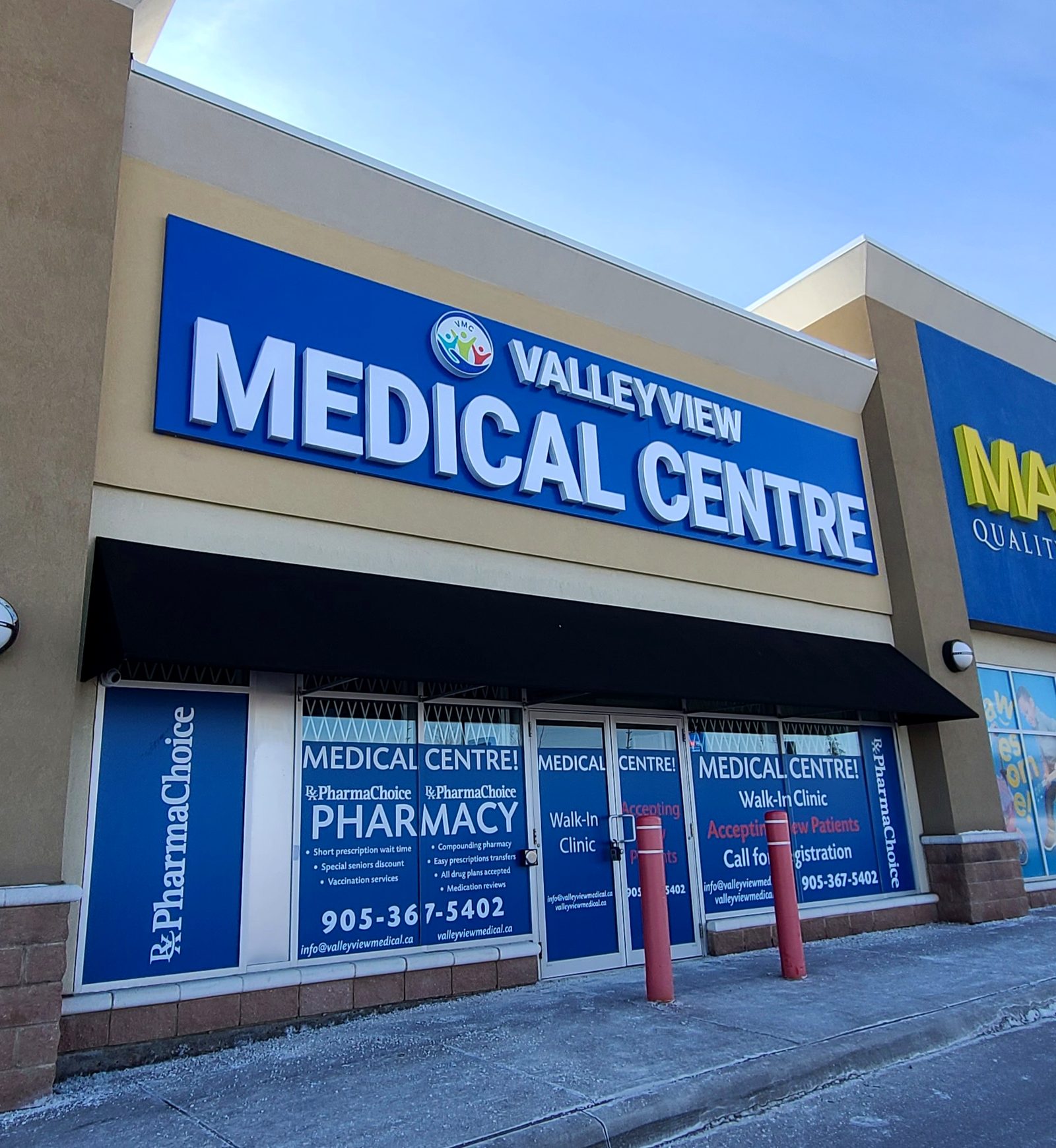 Valleyview Medical Centre — Exterior and signage